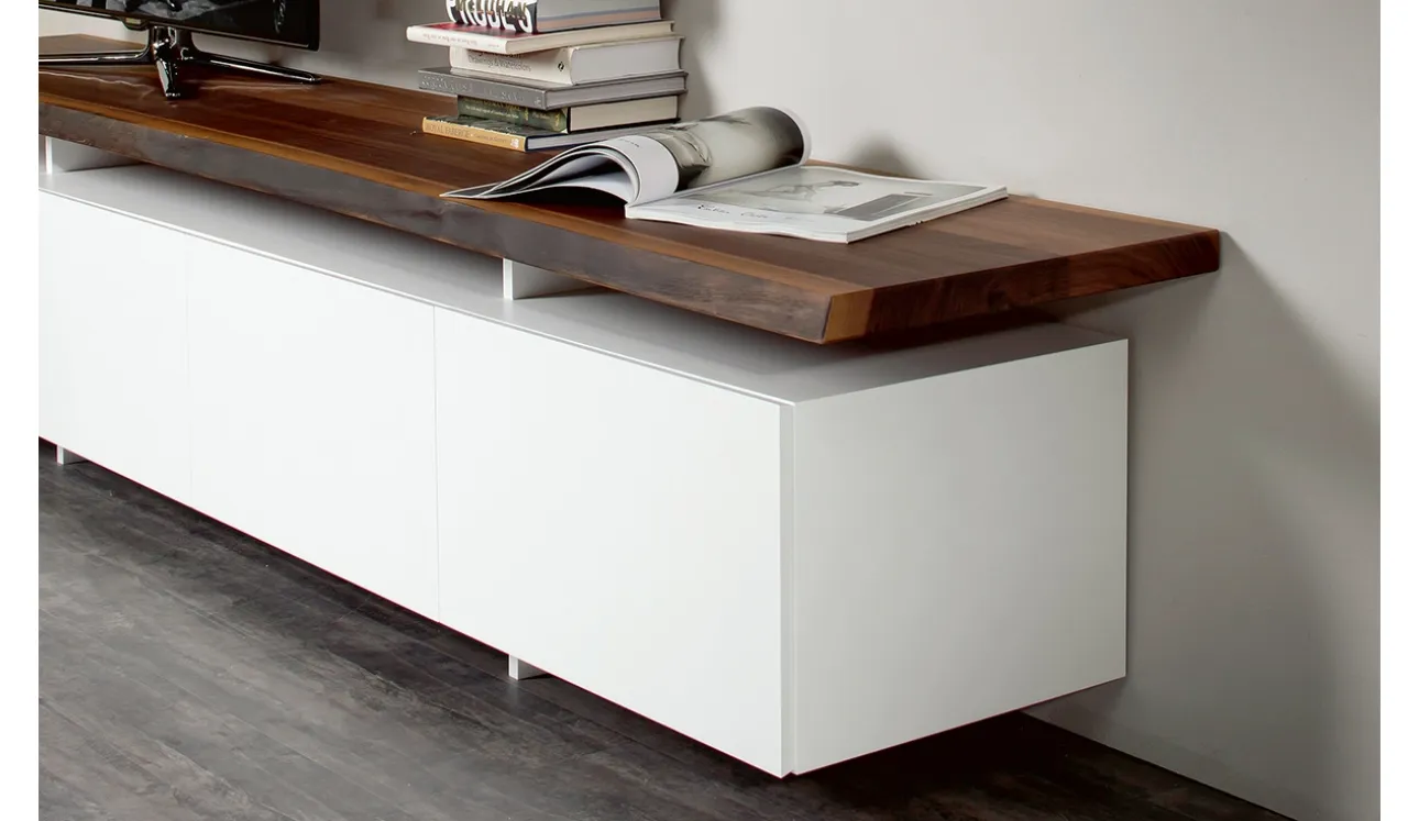 Mobile Porta Tv Seneca in laccato con top in legno di Cattelan Italia